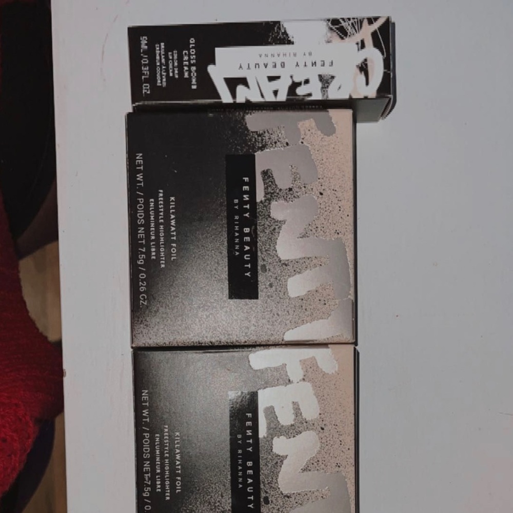 Makeup bundle